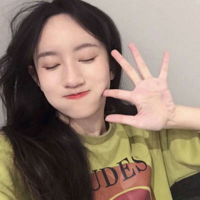 ɰͷŮС