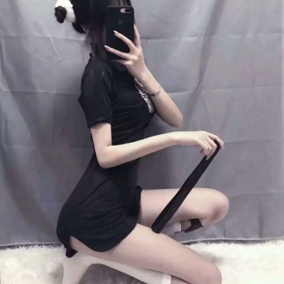 ǳ۵΢Ůͷ
