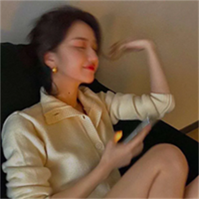 ÿͷŮ˧