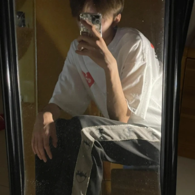 ins˸ͷͼƬ