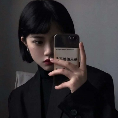 һ۾رϲŮͷͼƬ