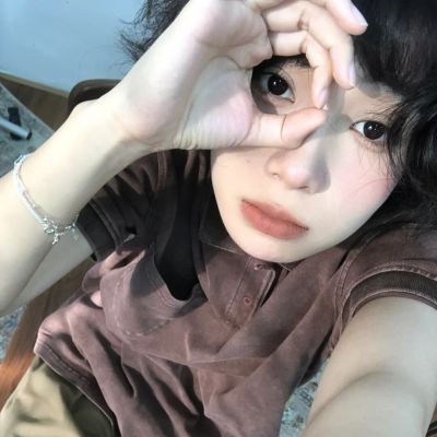 ins米Ӱ˸Ůͷ