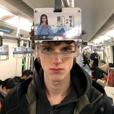 ͷɫϵ˧