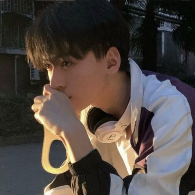 ŷϵͷŮʱ
