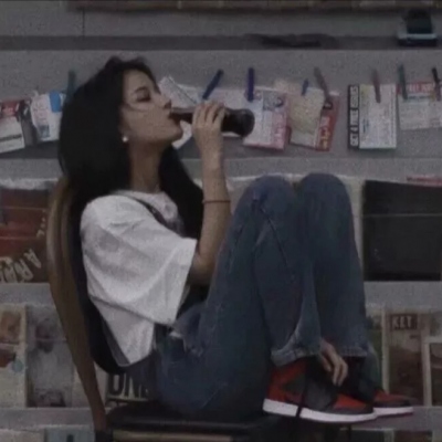 崿ͷ
