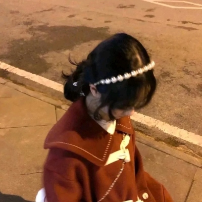 ins米Ӱ˸Ůͷ