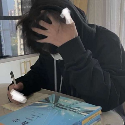 ͷɫϵ˧