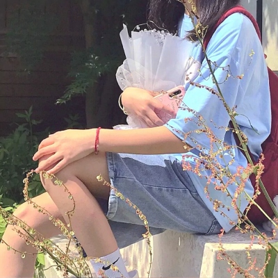 ʱŮŮͷ