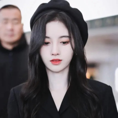 崿Ůͷ