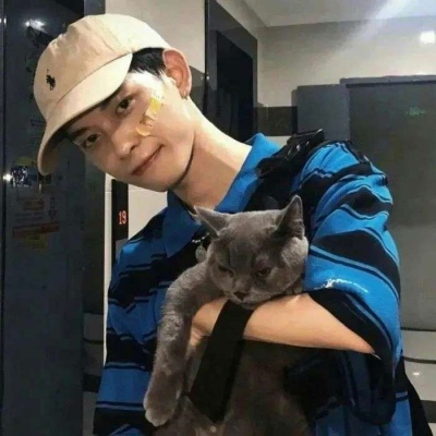 ˸ͷ