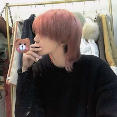 ǳ˸еͷ