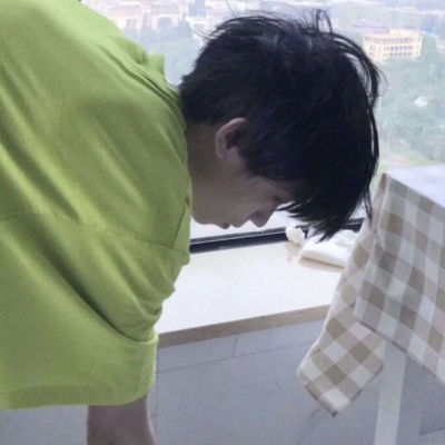 ͷ崿