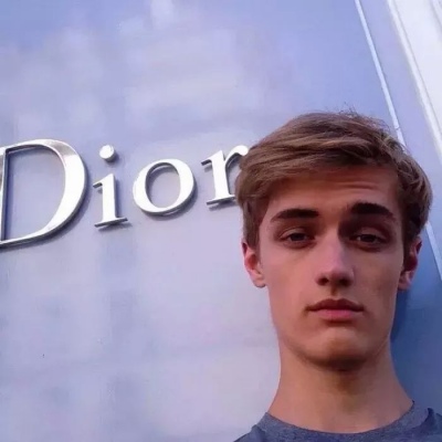 ΢ͷ