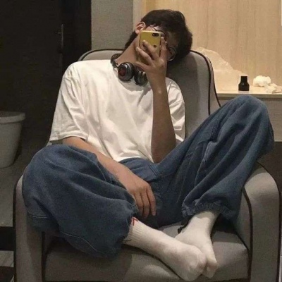 ͷ˧ ϲǻЦ
