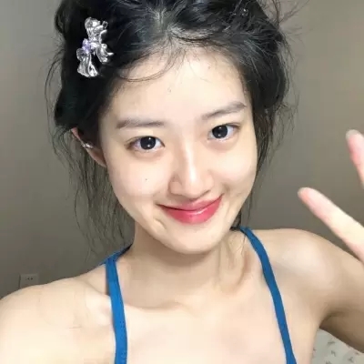 qqͷ崿ʱбӰŮ