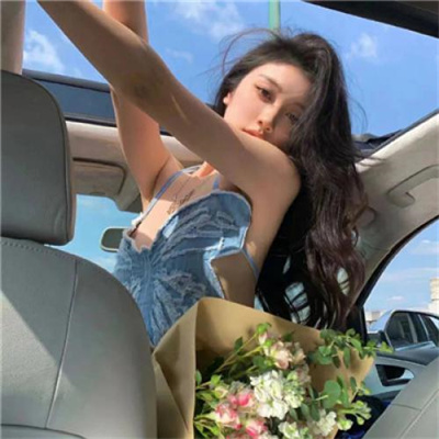 ڻ崿ϵŮͷ