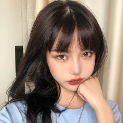 insµ͵ɫϵŮͷ