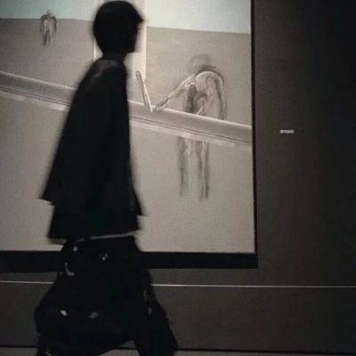 ͷ