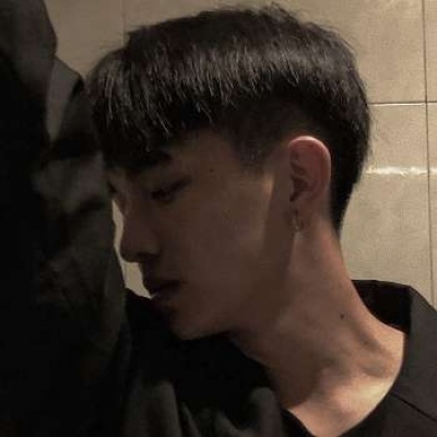 ˸ͷ