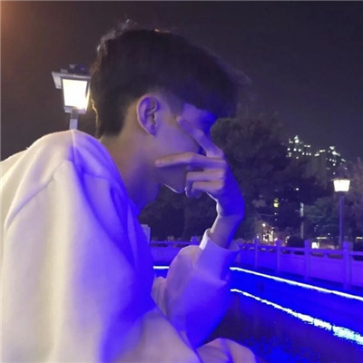 ƦƦͷ˧