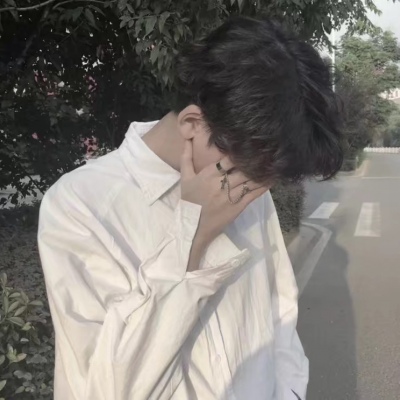 һƯע