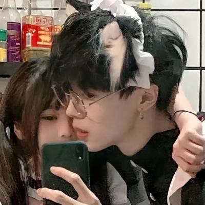 Ӧ