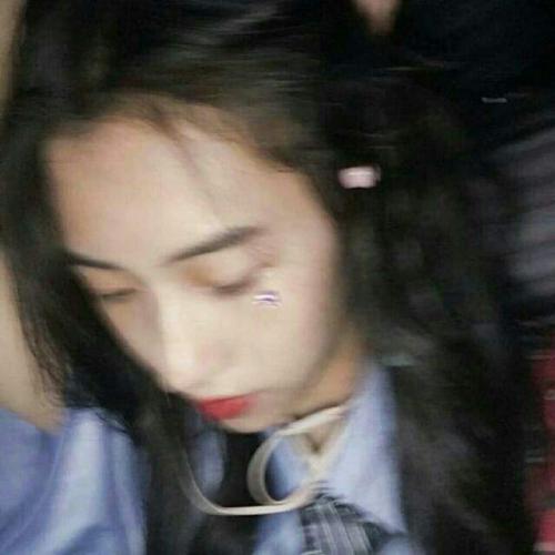 ͷŮʵ