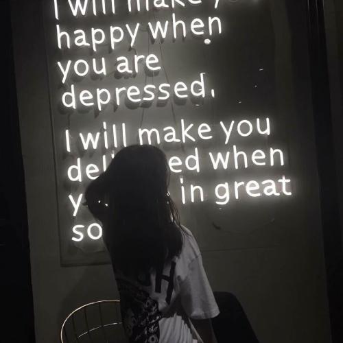 ЦúŮͷ񣬴Ӷ˸е泩