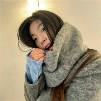 ʵŮͷ