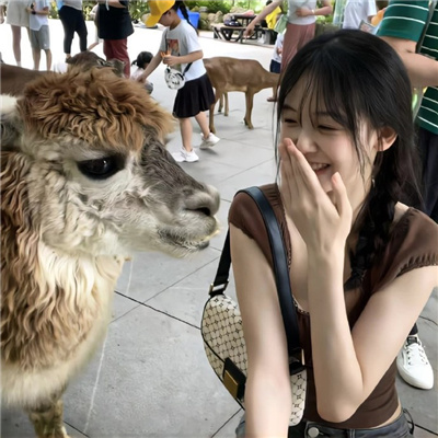 ÿС޷Ůͷ