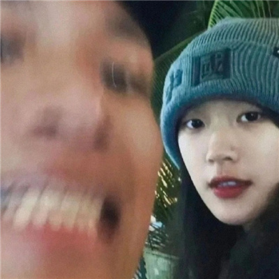 ˫˸ͷͿ