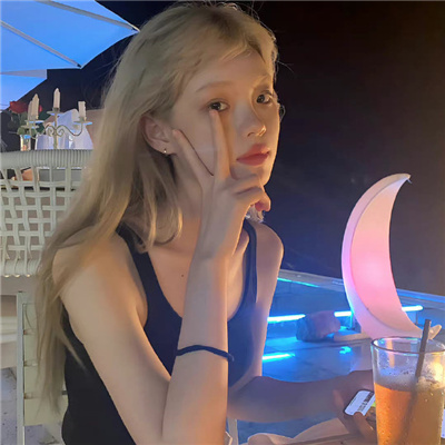 ۵Ůͷ