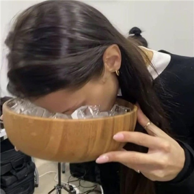 Ůͷ