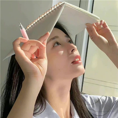 2024ɰϵŮͷ崿