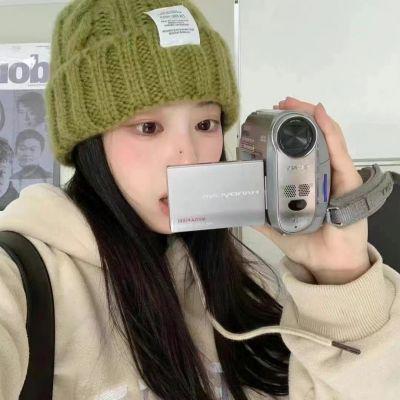 ɭϵŮͷ԰Ȼ֮Խҵչ
