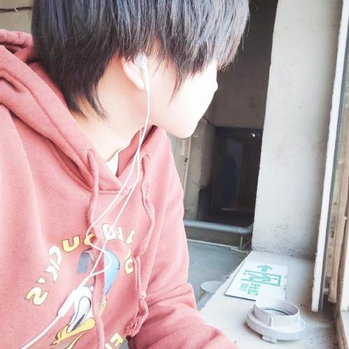 ˧ʿͷ񣬱ֳкʵ