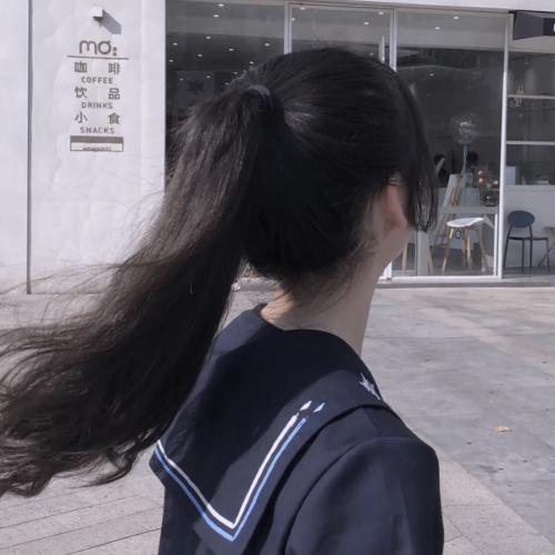 ŮʺϵĶͷɢһ޿޵ĸ߹