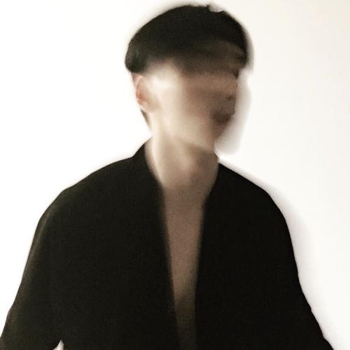 ֺ˧΢ͷгקĻ