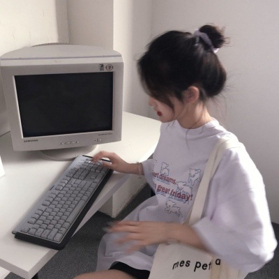 ԸֳÿľŮͷ
